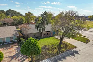 1400 Ridgecrest Dr, Plano, TX 75074 - Photo 27