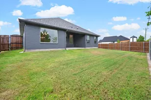 816 Tesslynn Ave, Godley, TX 76044 - Photo 27