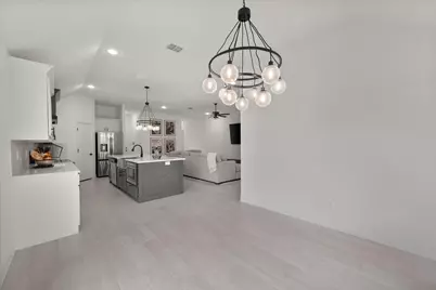 816 Tesslynn Avenue, Godley, TX 76044 - Photo 17