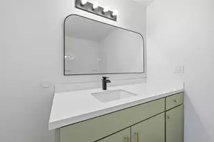 704 Graham St, Cleburne, TX 76033 - Photo 11