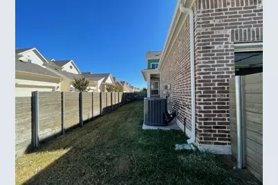 8825 Redding Street, North Richland Hills, TX 76180 - Photo 27