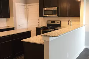 1013 Skyview Ct, Midlothian, TX 76065 - Photo 3