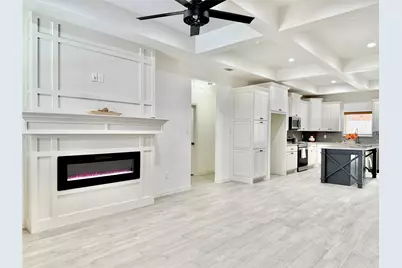 5609 San Jacinto Drive, Granbury, TX 76048 - Photo 3