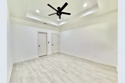 5609 San Jacinto Drive, Granbury, TX 76048 - Photo 11