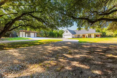 428 12th Street, Valley Mills, TX 76689 - Photo 1