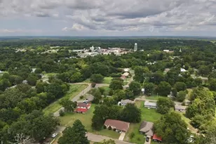 109 Olive St, Mount Vernon, TX 75457 - Photo 25