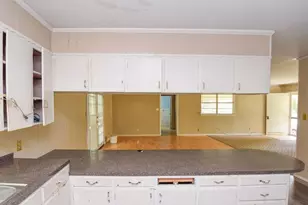 109 Olive St, Mount Vernon, TX 75457 - Photo 11