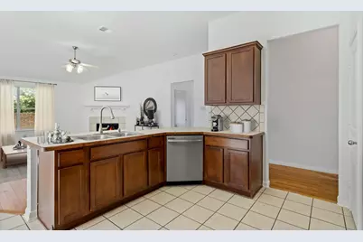 2328 Aurora Drive, Little Elm, TX 75068 - Photo 11