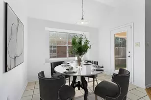 2328 Aurora Dr, Little Elm, TX 75068 - Photo 9