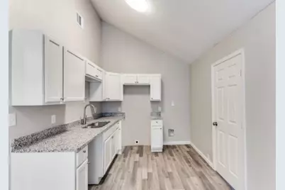 456 Little Valley Court, Fort Worth, TX 76108 - Photo 7