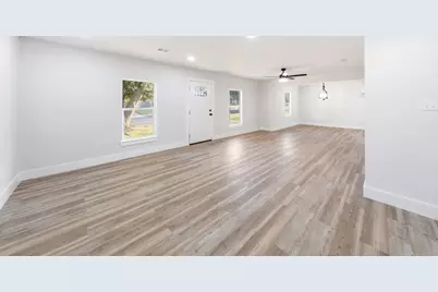 4235 Clark College Drive, Dallas, TX 75241 - Photo 3