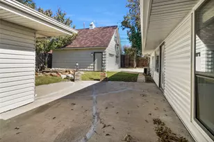 5008 Urban Crest Rd, Dallas, TX 75227 - Photo 19