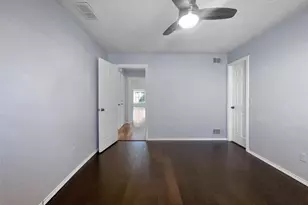 5008 Urban Crest Rd, Dallas, TX 75227 - Photo 9