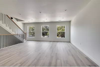 512 S Oconnor Road, Irving, TX 75060 - Photo 23