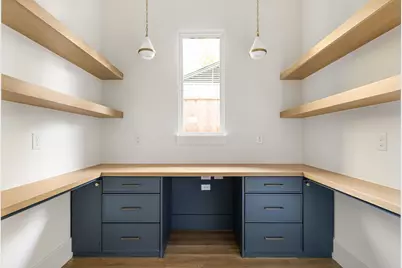 8926 San Benito Way, Dallas, TX 75218 - Photo 19