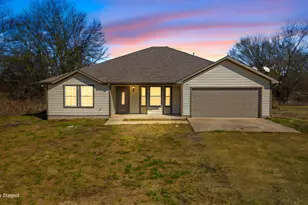 121 N Washburn Rd, Bells, TX 75414 - Photo 3