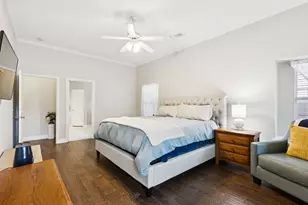 1060 Rosewood Dr, Grapevine, TX 76051 - Photo 21