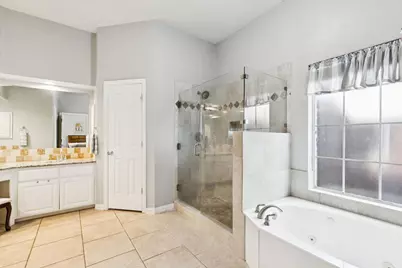 1060 Rosewood Drive, Grapevine, TX 76051 - Photo 25