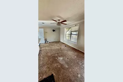 113 Adolphus Avenue, Lake Dallas, TX 75065 - Photo 5