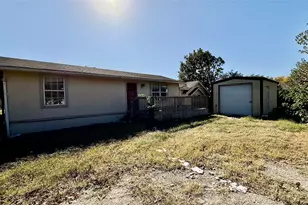 113 Adolphus Ave, Lake Dallas, TX 75065 - Photo 1