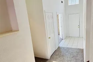 830 San Jacinto Dr, Grand Prairie, TX 75052 - Photo 5