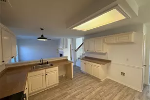 830 San Jacinto Dr, Grand Prairie, TX 75052 - Photo 17