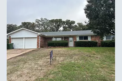 532 Plainview Drive, Hurst, TX 76054 - Photo 1