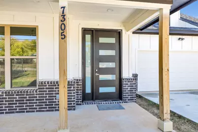 7305 Charbonneau Road, Lake Worth, TX 76135 - Photo 5