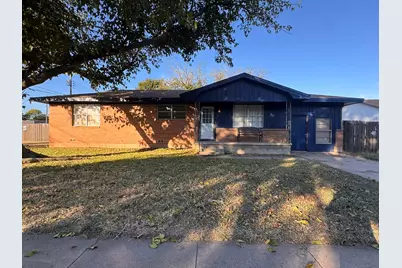 401 Vaughn Street, Burkburnett, TX 76354 - Photo 1