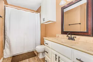 1642 Ash St, Grand Prairie, TX 75050 - Photo 13