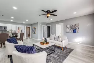 7121 Toland St, Dallas, TX 75227 - Photo 9