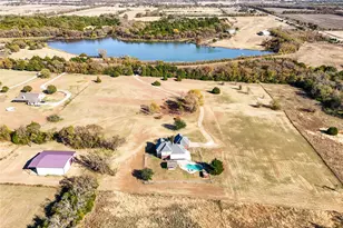 1299 Blackmon Rd, Van Alstyne, TX 75495 - Photo 37