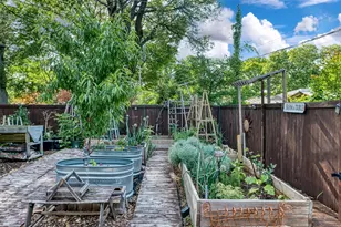 803 Brookhurst Dr, Dallas, TX 75218 - Photo 35