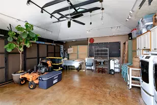 803 Brookhurst Dr, Dallas, TX 75218 - Photo 37