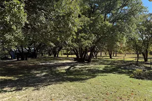 600 Joyce St, Weatherford, TX 76085 - Photo 15