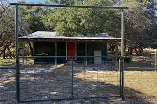 600 Joyce St, Weatherford, TX 76085 - Photo 19