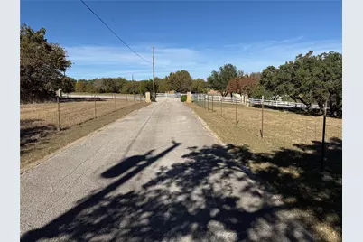 600 Joyce Street, Weatherford, TX 76085 - Photo 9