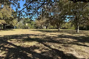 600 Joyce St, Weatherford, TX 76085 - Photo 29