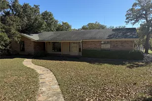 600 Joyce St, Weatherford, TX 76085 - Photo 1