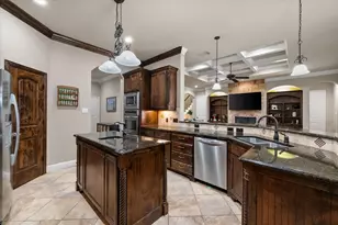 501 Marquis Ln, Mansfield, TX 76063 - Photo 15