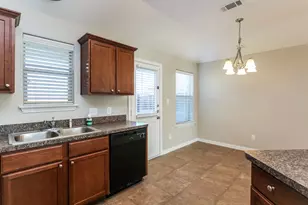 3428 Heatherbend St, Fort Worth, TX 76123 - Photo 5