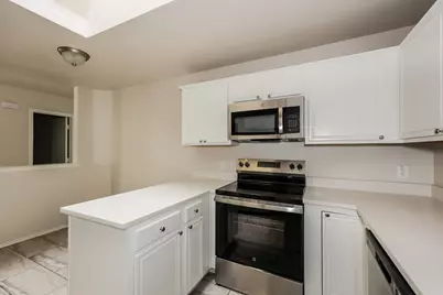 204 Meadowbrooke Drive, Cedar Hill, TX 75104 - Photo 7