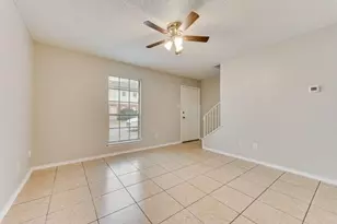 1726 W Sanford St, Arlington, TX 76012 - Photo 3