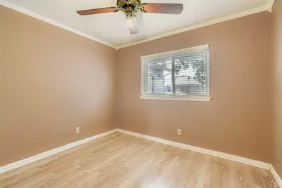 501 Kingston Drive, Grand Prairie, TX 75051 - Photo 23