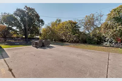 2320 Bernard Street, Denton, TX 76205 - Photo 13