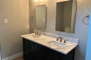 419 Miller St, Bowie, TX 76230 - Photo 9