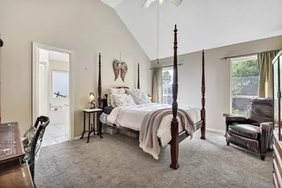 6813 Hadley Drive, North Richland Hills, TX 76182 - Photo 17