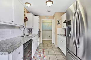 6813 Hadley Dr, North Richland Hills, TX 76182 - Photo 9