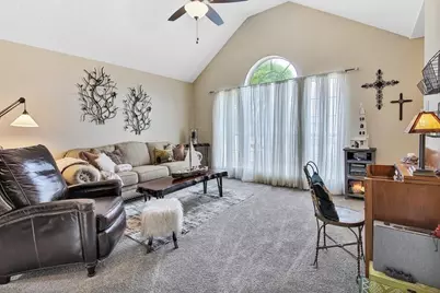 6813 Hadley Drive, North Richland Hills, TX 76182 - Photo 5