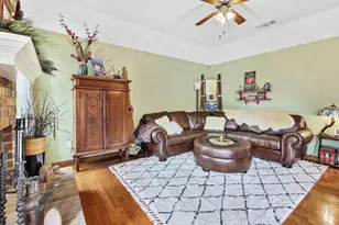 6813 Hadley Dr, North Richland Hills, TX 76182 - Photo 15